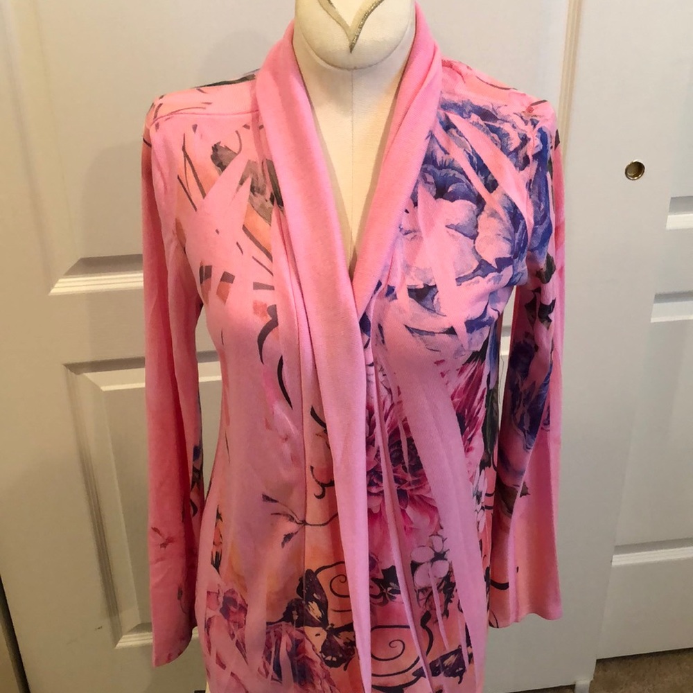 Pink sweater M